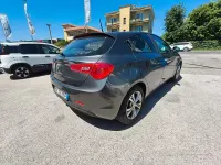 Usata Alfa Romeo Giulietta Progression 120 CV (88 kW) 2014 Gray Utilitaria