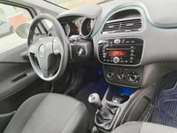 Usata Fiat Punto Evo Dynamic 74 CV (54 kW) 2014 Bianco Utilitaria