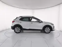 Usata Kia Stonic Edition 7 79 CV (58 kW) 2025 Argento met. SUV