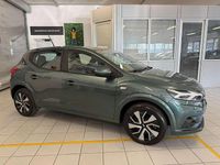 Usata Dacia Sandero Expression 101 CV (74 kW) 2025 Verde Utilitaria