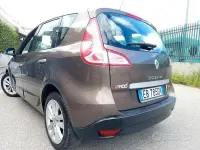 Usata Renault Scenic E-Tech XMOD 110 CV (80 kW) 2010 Monovolume