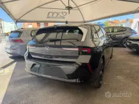 Usata Opel Astra Edition 131 CV (96 kW) 2024 Nero Utilitaria