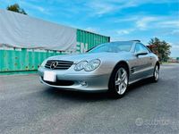 Usata Mercedes SL350 Chrome 245 CV (180 kW) 2006 Grigio Cabrio
