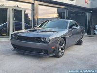 Usata Dodge Challenger 377 CV (277 kW) 2019 Grigio metallizzato Coupé