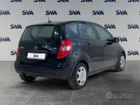 Usata Mercedes A180 Executive 109 CV (80 kW) 2013 Nero Utilitaria