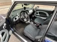 Usata Mini Cooper 90 CV (66 kW) 2005 Blu Utilitaria