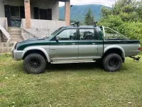Usata Mitsubishi L200 115 CV (84 kW) 2002 Verde Pick-up