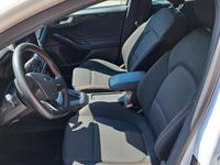 Usata Ford Focus 125 CV (91 kW) 2023 Bianco Utilitaria