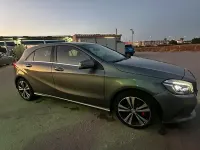 Usata Mercedes A160 Premium 90 CV (66 kW) 2016 Grigio Utilitaria