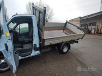 Usata Iveco Daily 116 CV (85 kW) 2008 Blu Monovolume