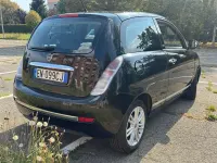 Usata Lancia Ypsilon 77 CV (56 kW) 2012 Nero Utilitaria