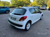 Usata Peugeot 206 60 CV (44 kW) 2010 Bianco Utilitaria