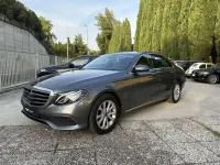 Usata Mercedes E220 194 CV (142 kW) 2017 Grigio Berlina