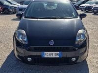 Usata Fiat Punto Lounge 95 CV (69 kW) 2016 Blu Berlina