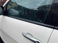 Usata Lancia Ypsilon 69 CV (50 kW) 2015 Bianco Utilitaria