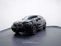 Usata BMW X6 M Sport 340 CV (250 kW) 2022 Saphirschwarz metallizzato SUV