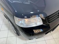 Usata VW Transporter 131 CV (96 kW) 2006 Bicolore nero + grigio Furgone