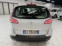 Usata Renault Scénic III Dynamique 131 CV (96 kW) 2011 Grigio Monovolume