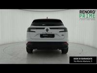 Usata Renault Austral Techno 131 CV (96 kW) 2024 Bianco SUV