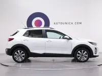 Usata Kia Stonic Style 84 CV (61 kW) 2024 Bianco SUV
