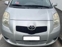 Usata Toyota Yaris 65 CV (47 kW) 2007 Grigio Utilitaria