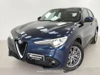 Usata Alfa Romeo Stelvio Executive 210 CV (154 kW) 2018 Blu SUV