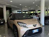 Usata Toyota Aygo X Trend 72 CV (52 kW) 2023 Giallo SUV