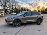 Usata Porsche Cayenne 245 CV (180 kW) 2013 Marrone SUV