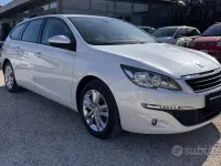 Usata Peugeot 308 Business-Line 120 CV (88 kW) 2015 Bianco Station wagon