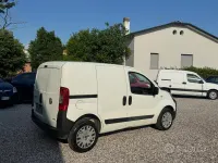 Usata Fiat Fiorino 75 CV (55 kW) 2011 Bianco Monovolume