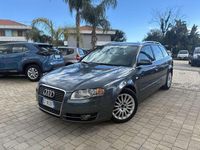 Usata Audi A4 140 CV (102 kW) 2005 Blu/azzurro Station wagon