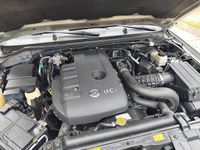 Second-hand Nissan Navara 171 CP (125 kW) 2006 Gri Pickup