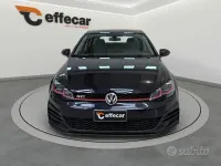 Second-hand VW Golf VII Highline 105 CP (77 kW) 2014 Negru Berlinǎ