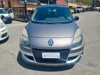 Usata Renault Scénic III Luxe 110 CV (80 kW) 2011 Grigio Monovolume