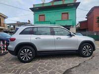 Usata Mercedes GLB180 Business 116 CV (85 kW) 2022 Argento SUV