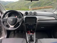 Usata Suzuki Vitara 111 CV (81 kW) 2019 Grigio SUV