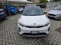 Usata Kia Stonic Style 100 CV (73 kW) 2021 Bianco SUV