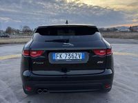 Usata Jaguar F-Pace R-Sport 179 CV (131 kW) 2017 SUV