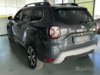 Usata Dacia Duster Prestige 101 CV (74 kW) 2022 Grigio scuro SUV
