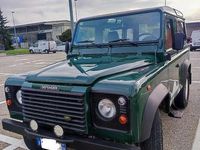 Usata Land Rover Defender S 122 CV (89 kW) 2004 Verde SUV