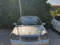 Usata Mercedes C220 143 CV (105 kW) 2001 Grigio Berlina