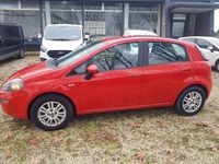 Usata Fiat Punto 77 CV (56 kW) 2012 Rosso Berlina