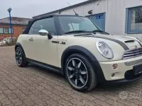 Usata Mini Cooper S Cabriolet 170 CV (125 kW) 2008 Beige Cabrio