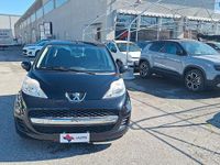 Usata Peugeot 107 Access 68 CV (50 kW) 2012 Nero Utilitaria