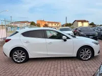 Usata Mazda 3 Exceed 150 CV (110 kW) 2014 Bianco Berlina