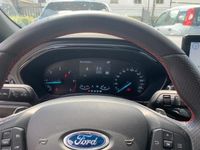 Usata Ford Focus ST-Line 119 CV (87 kW) 2022 Grigio Berlina