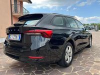 Usata Skoda Octavia Executive 116 CV (85 kW) 2022 Nero Station wagon