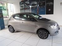 Usata Lancia Ypsilon S 69 CV (50 kW) 2023 Grigio Utilitaria