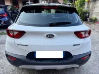 Usata Kia Stonic Style 101 CV (74 kW) 2021 Bianco SUV
