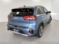 Usata Kia Niro 141 CV (103 kW) 2022 Blu SUV